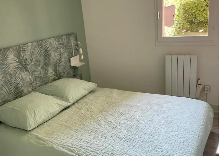 Apartmán Renove Avec Piscine, 2mns A Pied *